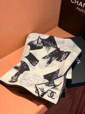 CHANEL 26S SCARF 140 IN SILK 311981