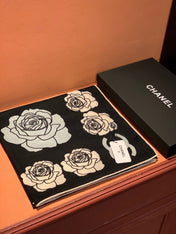CHANEL 26S SCARF 140 IN SILK AND CASHMERE 313319