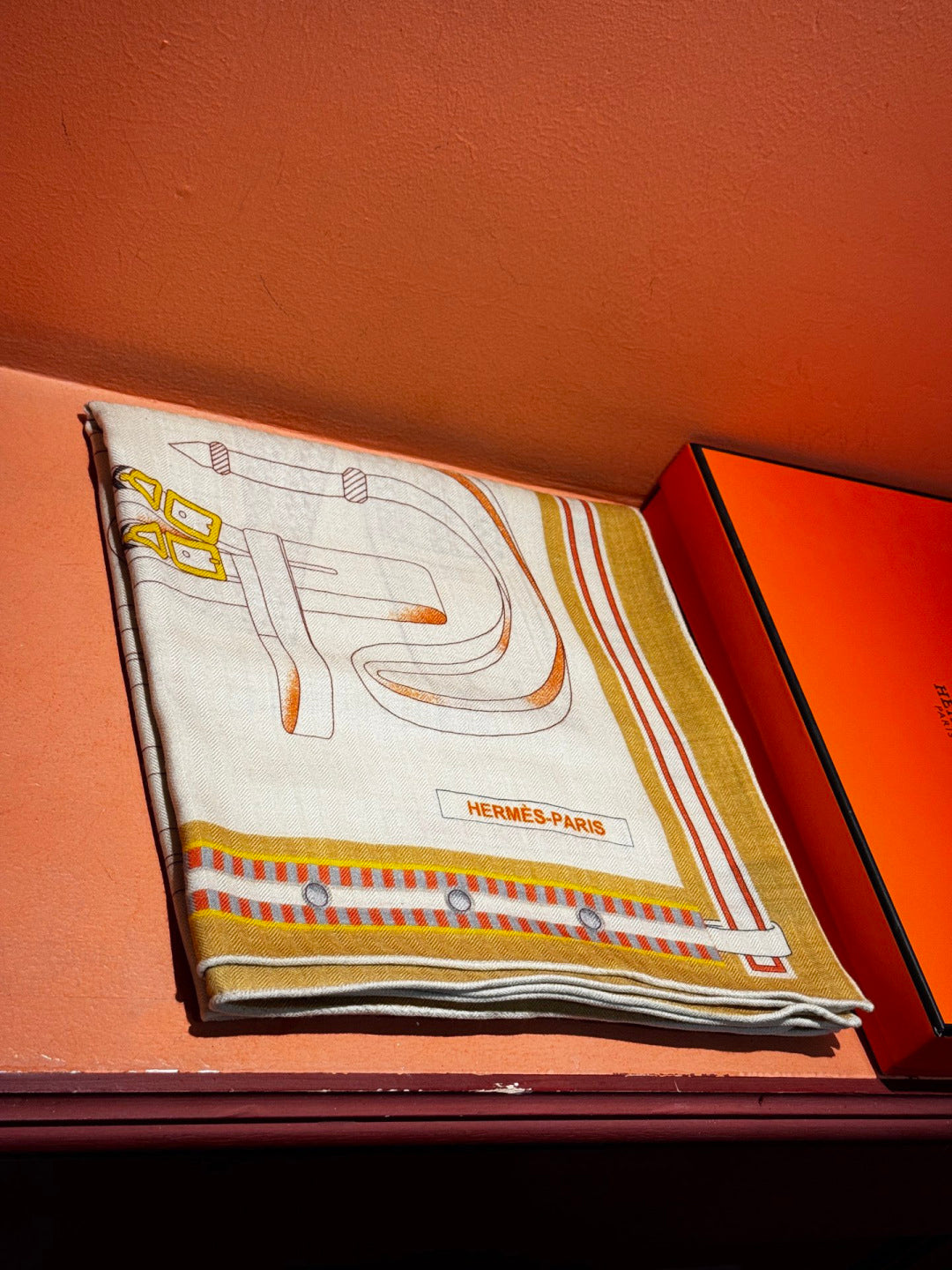 HERMES 26S SCARF 140 IN SILK AND CASHMERE 492440