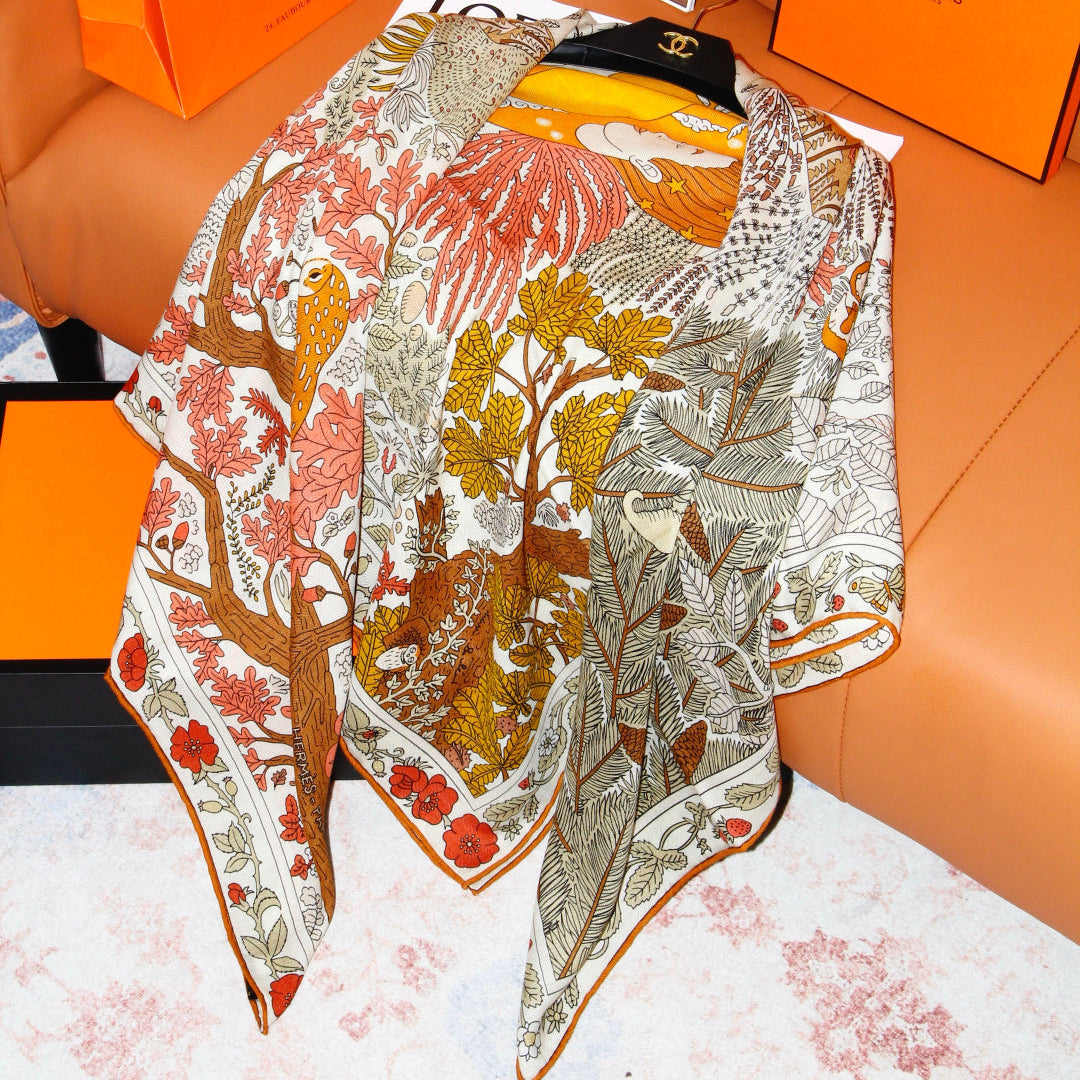 HERMES 26S SCARF 135 IN SILK AND CASHMERE 492457
