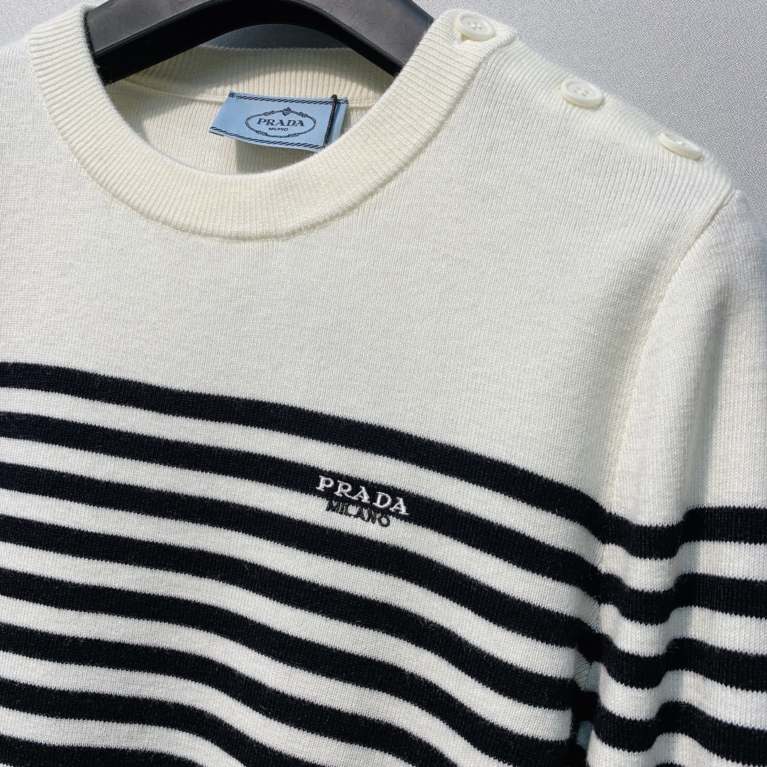 PRADA 26S CREW NECK KNIT SWEATER 640