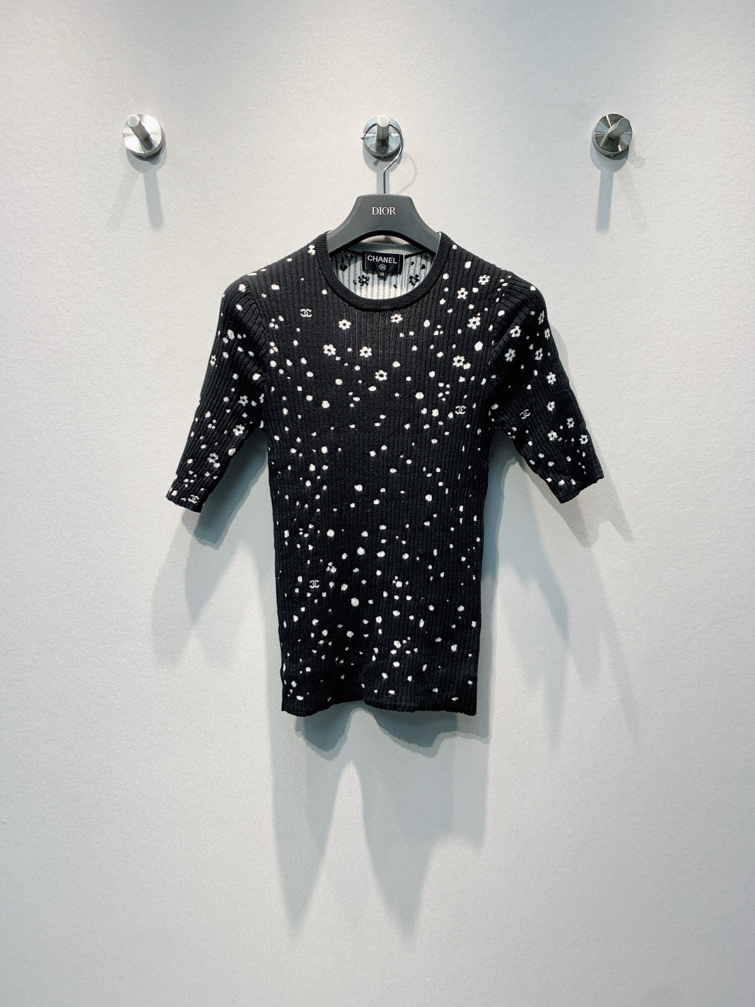 CHANEL 26S SHORT-SLEEVE KNIT TOP 1387