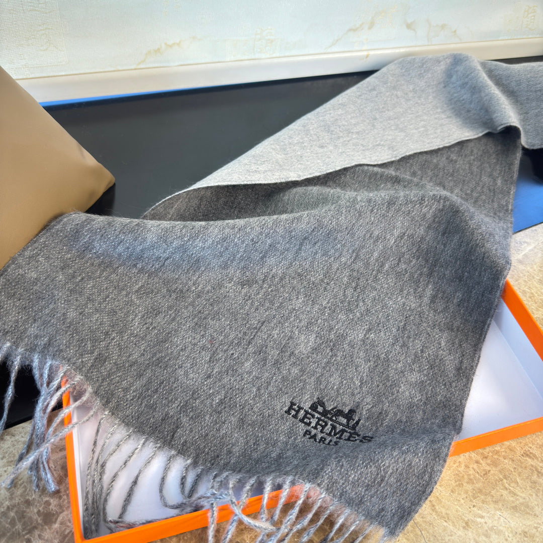 HERMES 25S SCARF 180 IN CASHMERE 987741