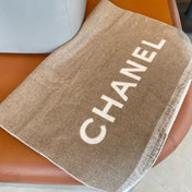 CHANEL 25S SCARF 200 IN CASHMERE 989861