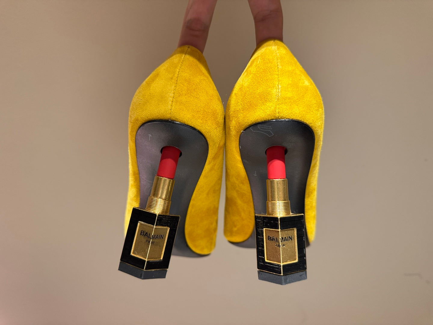 BALMAIN 26S HIGH HEELS 100 MM IN SUNFLOWER YELLOW SUEDE