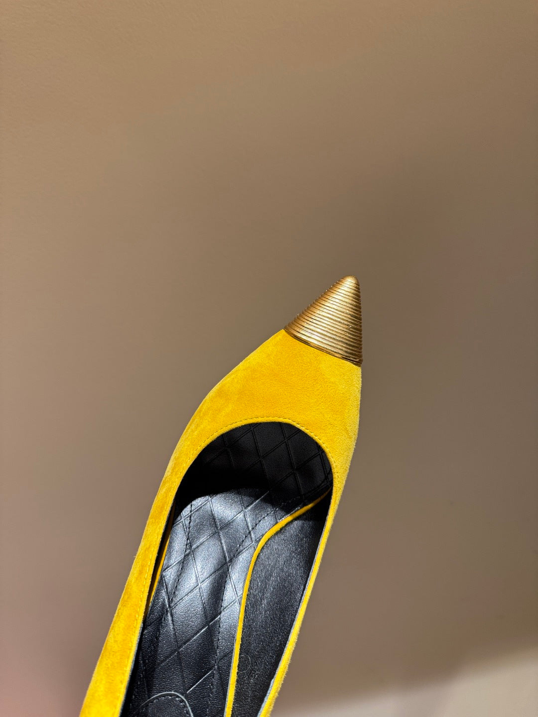 BALMAIN 26S HIGH HEELS 100 MM IN SUNFLOWER YELLOW SUEDE