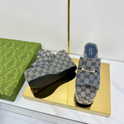 GG WEDGE SLIDES 110 IN GREY FABRIC WITH GOLD HARDWARE