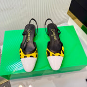 CHANEL 26S FLATS SLINGBACK IN WHITE PATENT CALFSKIN WITH DARK YELLOW PONY HAIR