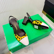 CHANEL 26S HIGH-HEEL SLINGBACKS 50 MM IN WHITE PATENT CALFSKIN WITH YELLOW PONY HAIR