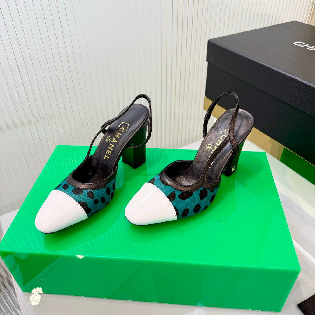 CHANEL 26S SLINGBACK SHOES 70MM IN WHITE PATENT WITH TEAL LEOPARD PRINT