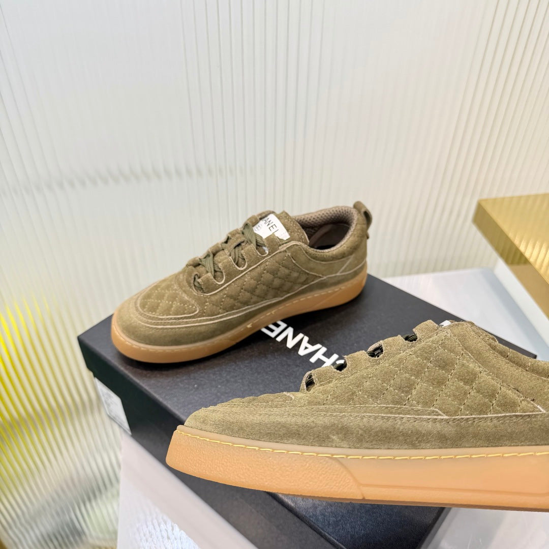 CHANEL 26S SNEAKERS IN MOSS GREEN SUEDE