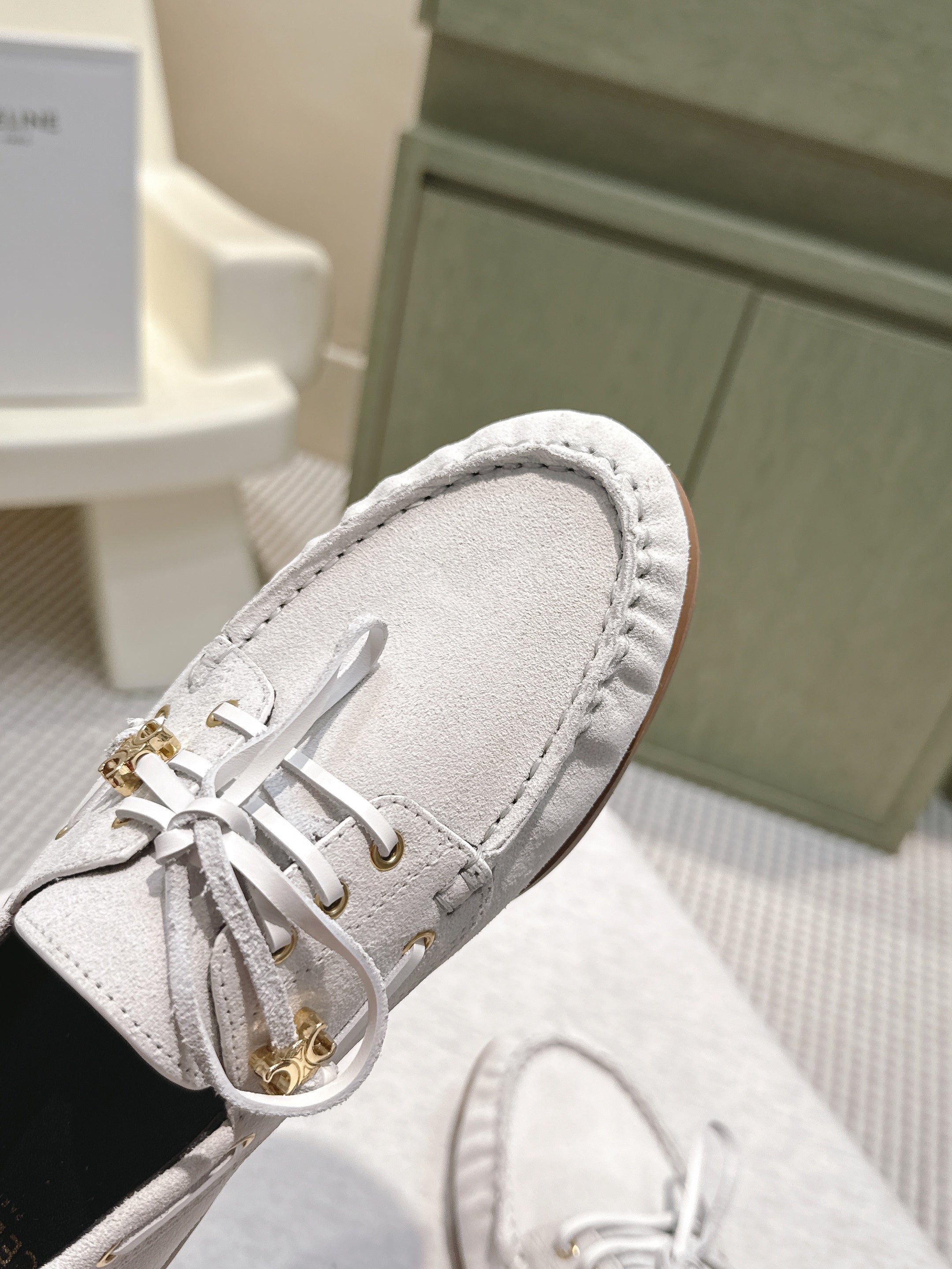 CELINE 26S LACE-UP LOAFERS IN OFF-WHITE BEIGE SUEDE