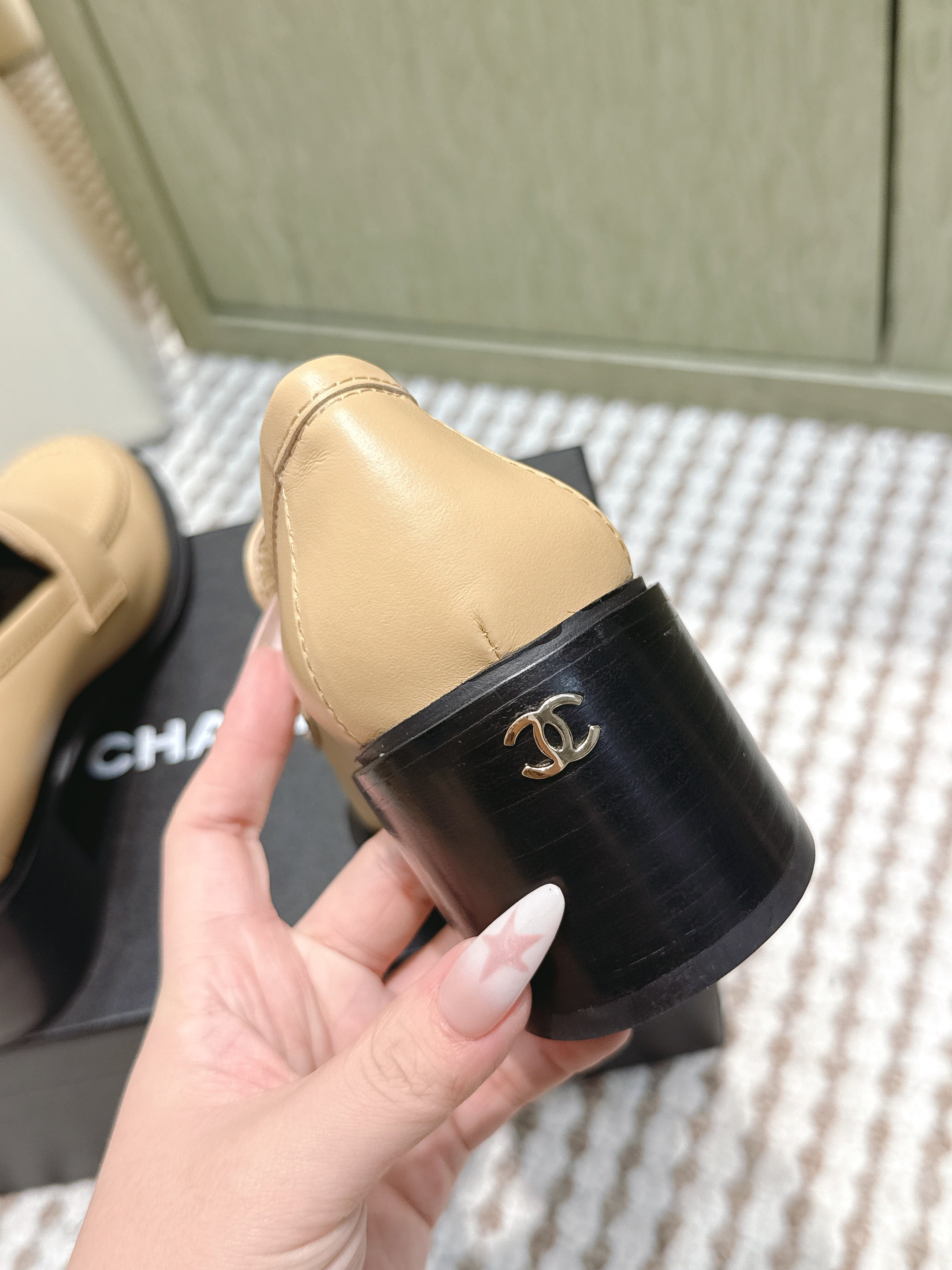 CHANEL 25S GODDESS MOCCASIN LOAFERS 65MM IN WARM BEIGE CALFSKIN GOLD HARDWARE