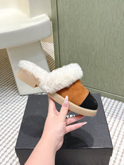 CHANEL 25S INDOOR SLIPPERS IN CARAMEL AND BLACK SUEDE FUR-LINED