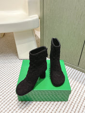 BOTTEGA VENETA 26S INTRECCIATO BOOTS 70 MM IN BLACK SUEDE