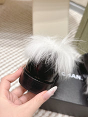 CHANEL 25S LOAFERS MOCCASIN IN BLACK GLOSSY CALFSKIN WITH WHITE MINK FUR LINING