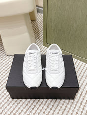 CHANEL 25S SNEAKERS IN WHITE CALFSKIN AND SUEDE
