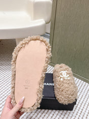 CHANEL 25S CLASSIC FURRY SLIDES IN LIGHT BROWN WITH DOUBLE C LOGO