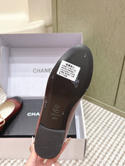 CHANEL 25S BALLERINA SHOES IN MAROON RED AND BLACK CALFSKIN GOLD HARDWARE