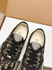 DIOR 26S SALTWIND SNEAKER IN BROWN BLACK FABRIC