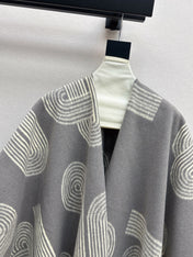 HERMES 25S JACQUARD CAPE COAT 320