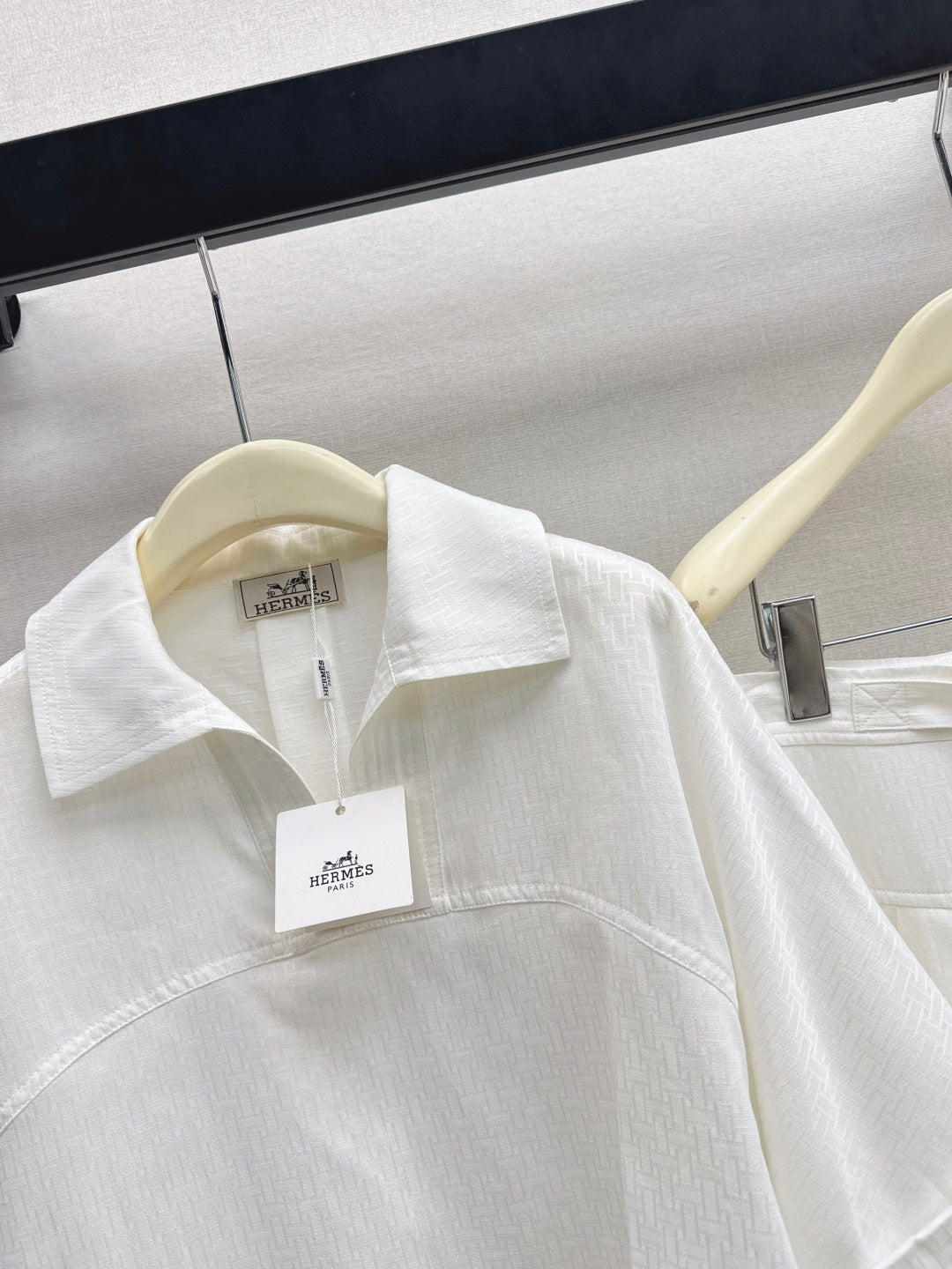 HERMES 26S SHIRT AND SKIRT SET 524
