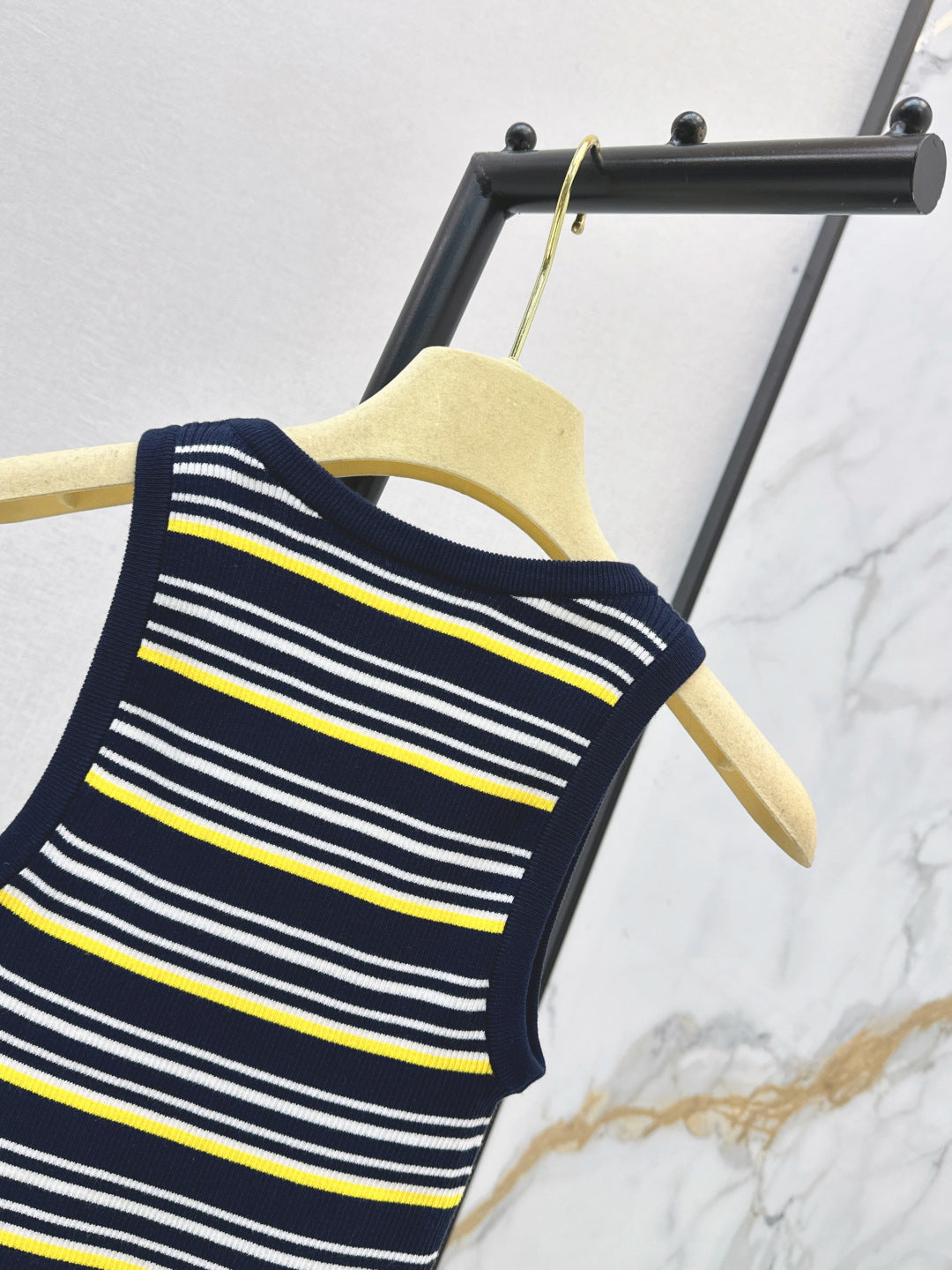MIUMIU 26S TANK TOP STYLE 1044