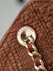 CHANEL 25S SHOULDER BAG 32 IN CARAMEL BROWN RAFFIA AND CALFSKIN GOLD HARDWARE