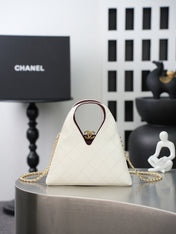 CHANEL 26S SHOPPING BAG MEDIUM 23 IN IVORY WHITE LAMBSKIN GOLD HARDWARE
