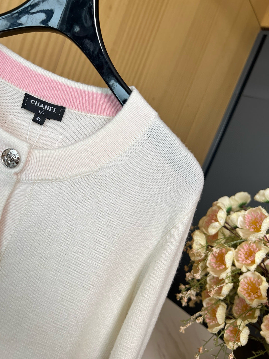 CHANEL 25S CARDIGAN STYLE 192