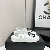 CHANEL 26S FLAT SANDALS IN WHITE LAMBSKIN WITH BLACK OVERSIZED CC LOGO