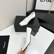 CHANEL 26S LOAFER PUMPS IN WHITE SHINY CALFSKIN