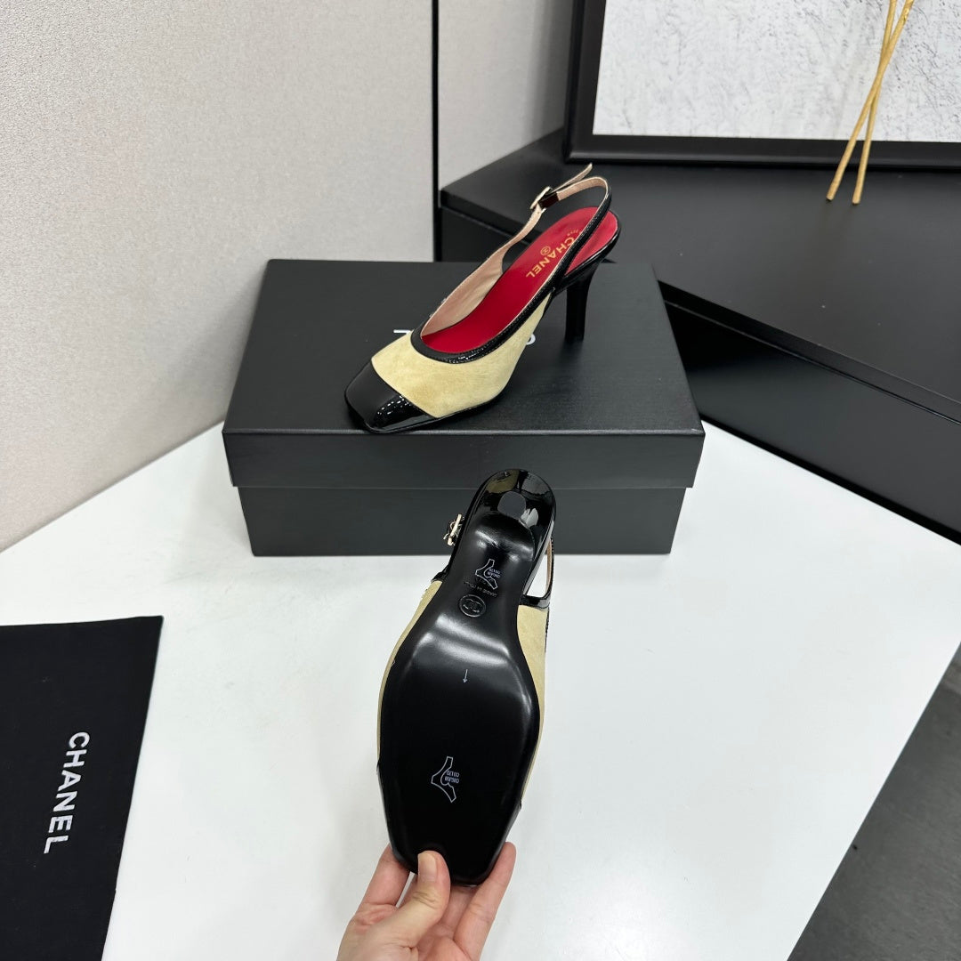 CHANEL 26S HIGH HEEL SLINGBACK IN BEIGE SUEDE AND BLACK PATENT CALFSKIN