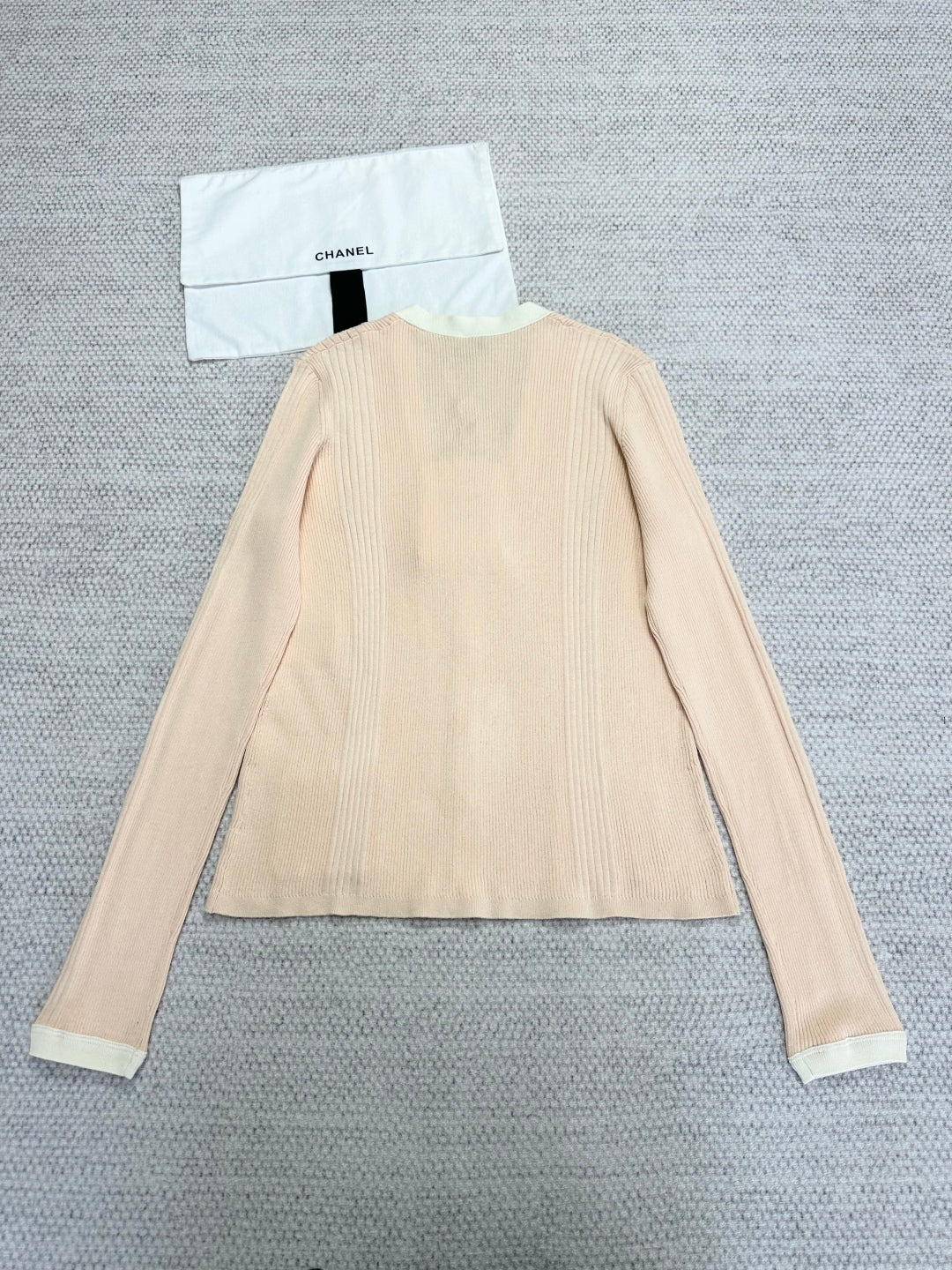 CHANEL CARDIGAN STYLE 93