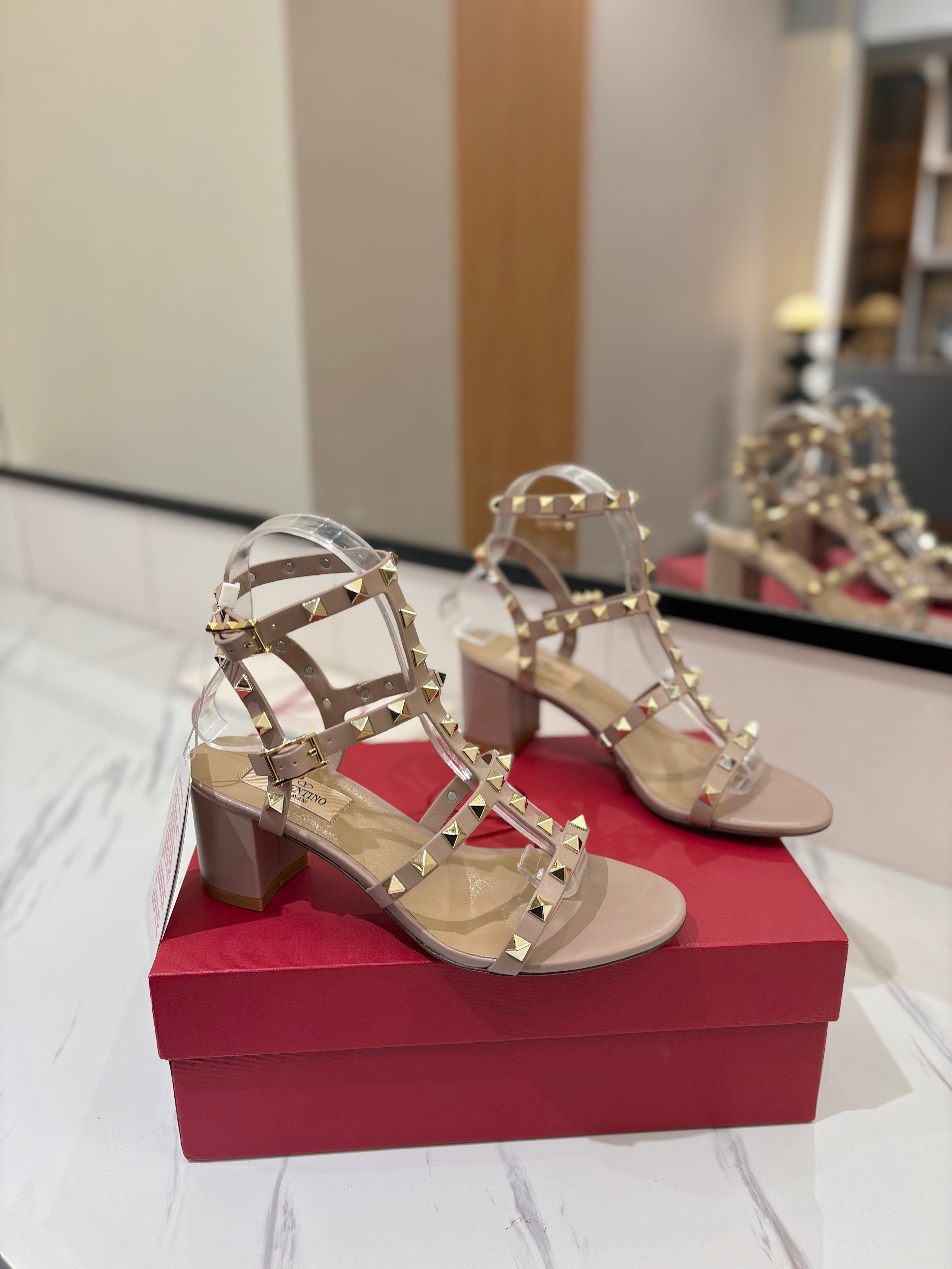 VALENTINO 26S STUDDED HIGH HEEL SANDALS 65 MM IN NUDE CALFSKIN