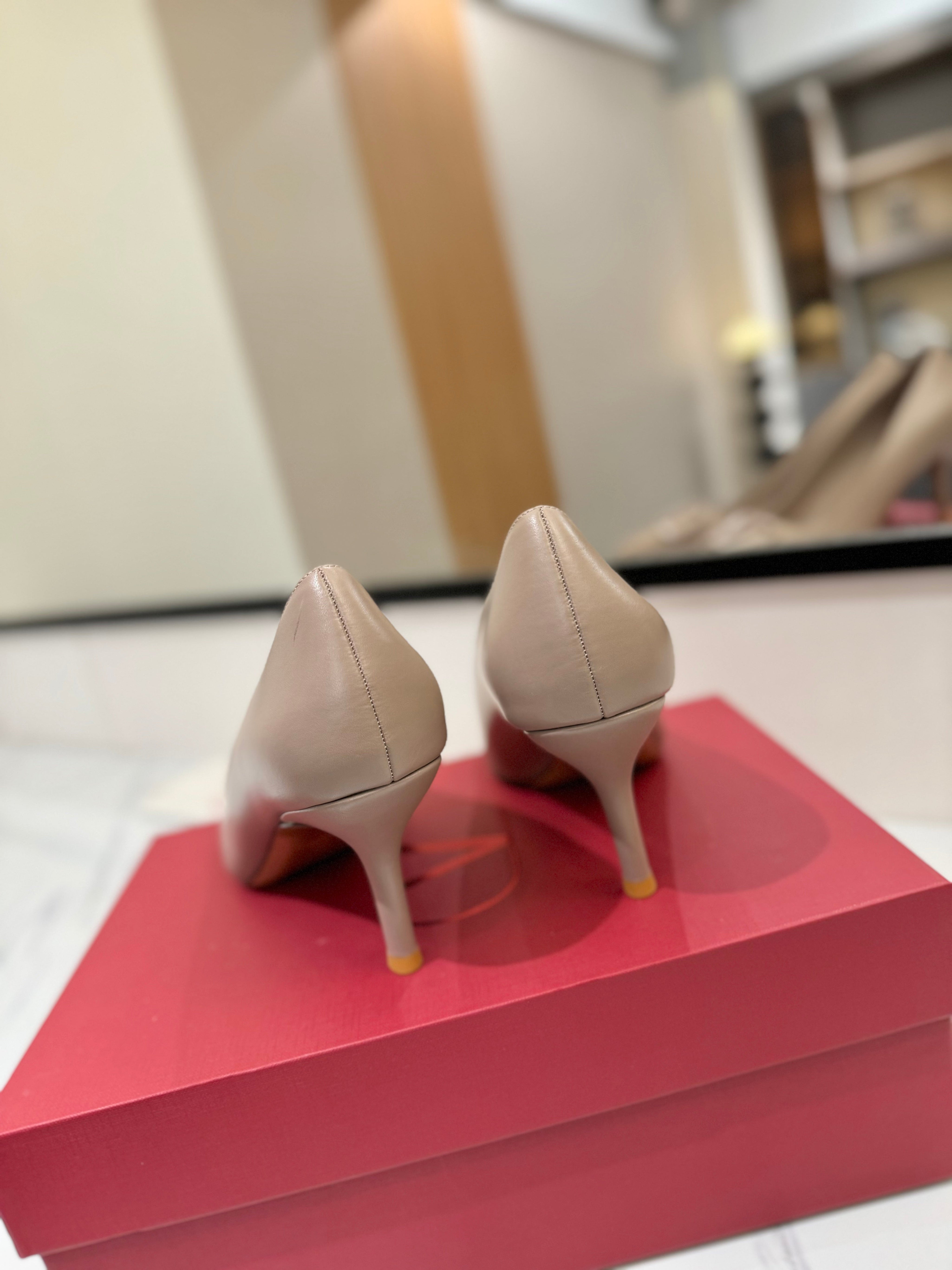 VALENTINO 26S HIGH HEELS 75 MM IN BEIGE SMOOTH CALFSKIN