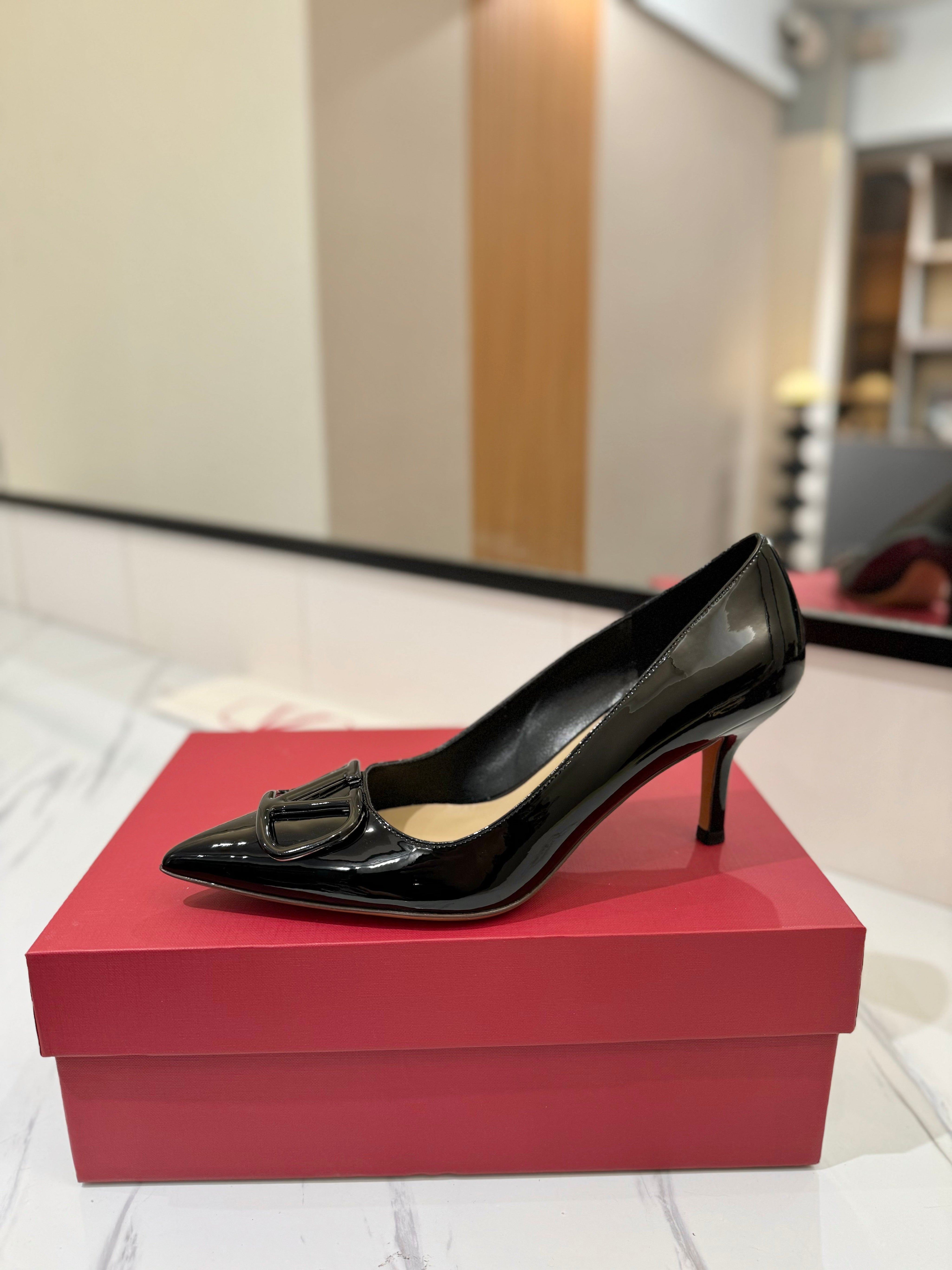 VALENTINO 26S HIGH HEELS 75 MM IN BLACK PATENT CALFSKIN