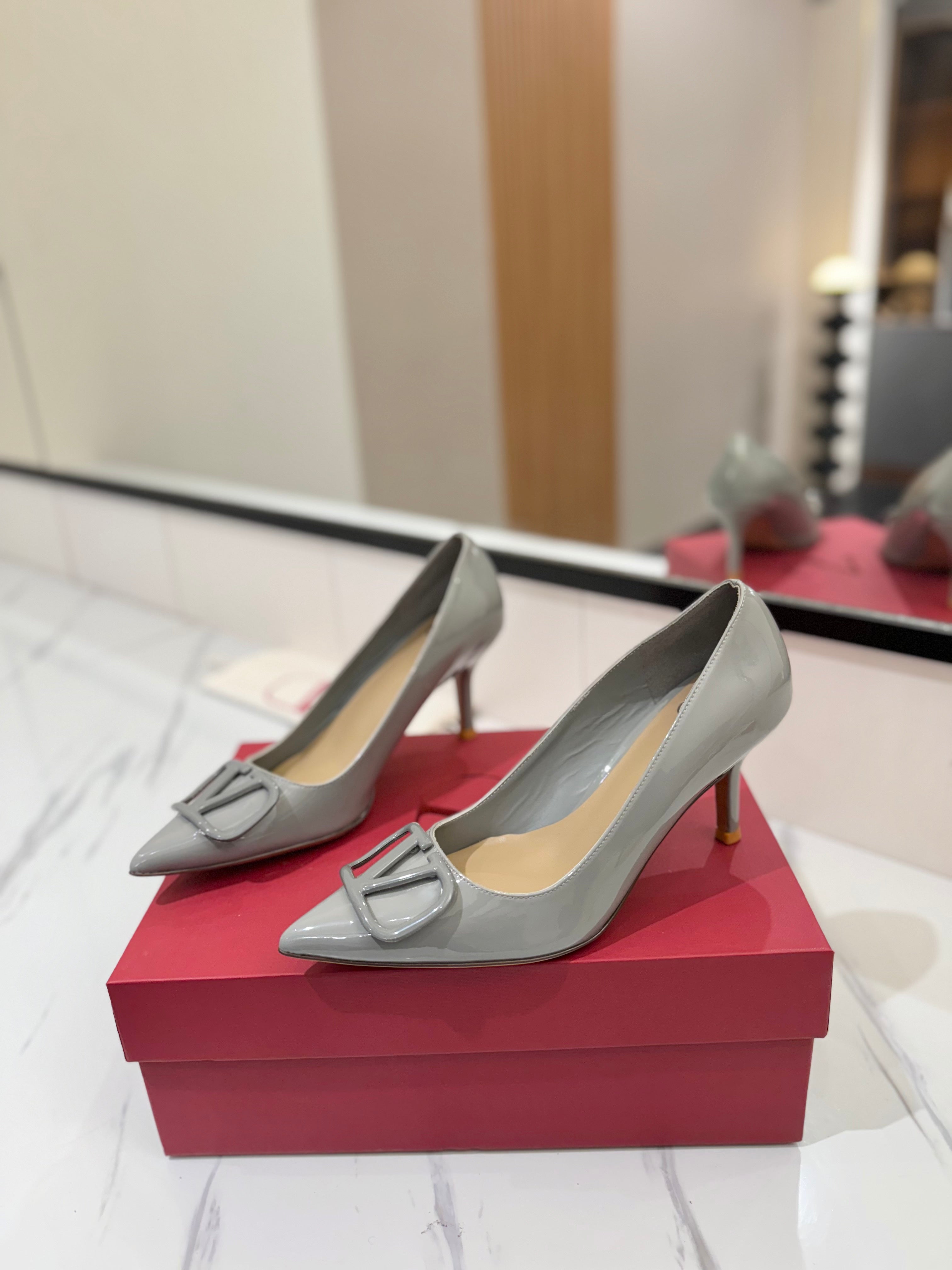 VALENTINO 26S HIGH HEELS 75 MM IN GREY PATENT CALFSKIN