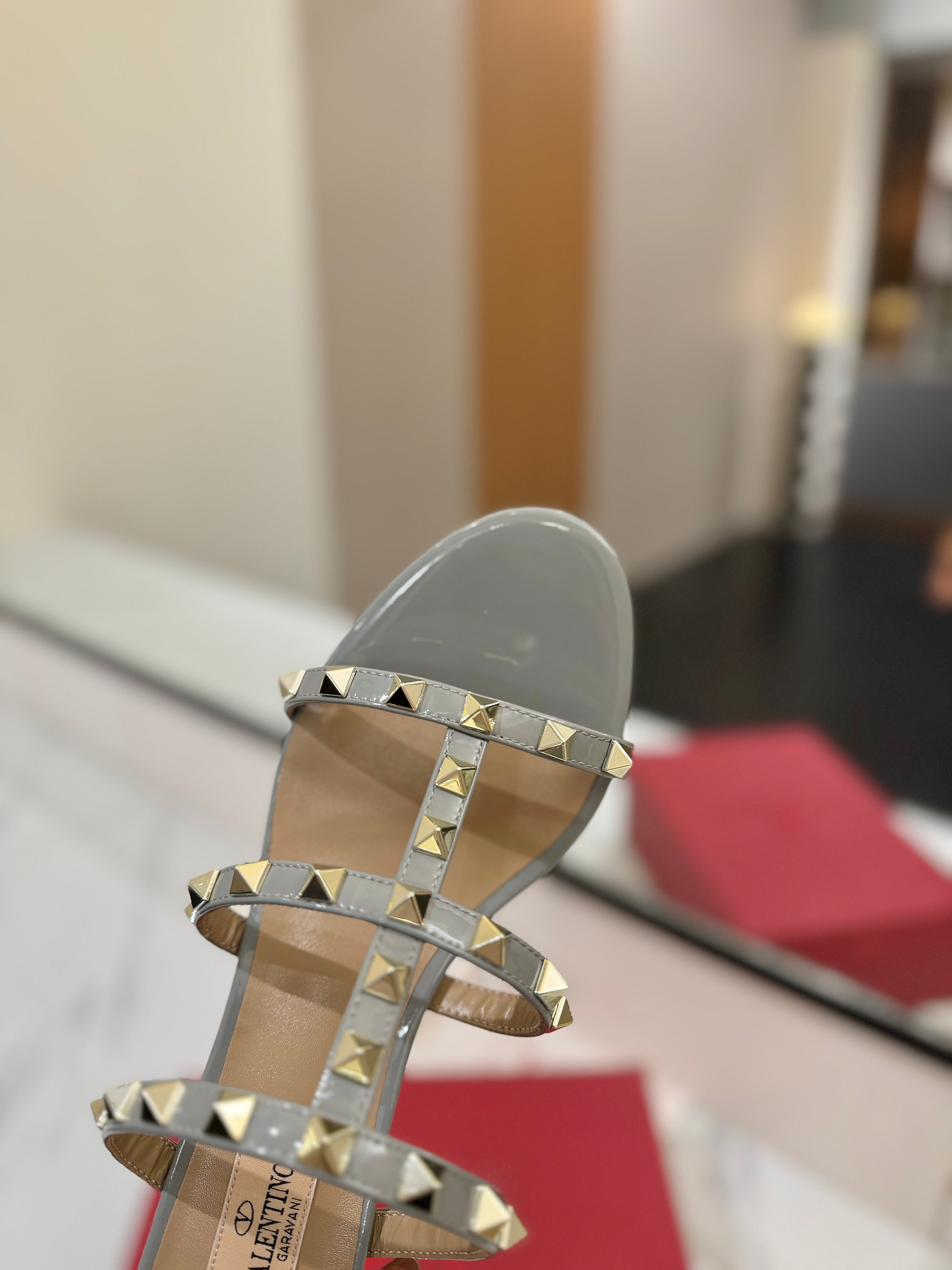 VALENTINO 26S HEELED SANDALS 60 MM IN LIGHT GREY CALFSKIN WITH GOLD STUDS