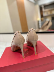 VALENTINO 26S STUDDED HIGH HEELS 90 MM IN MATTE NUDE CALFSKIN