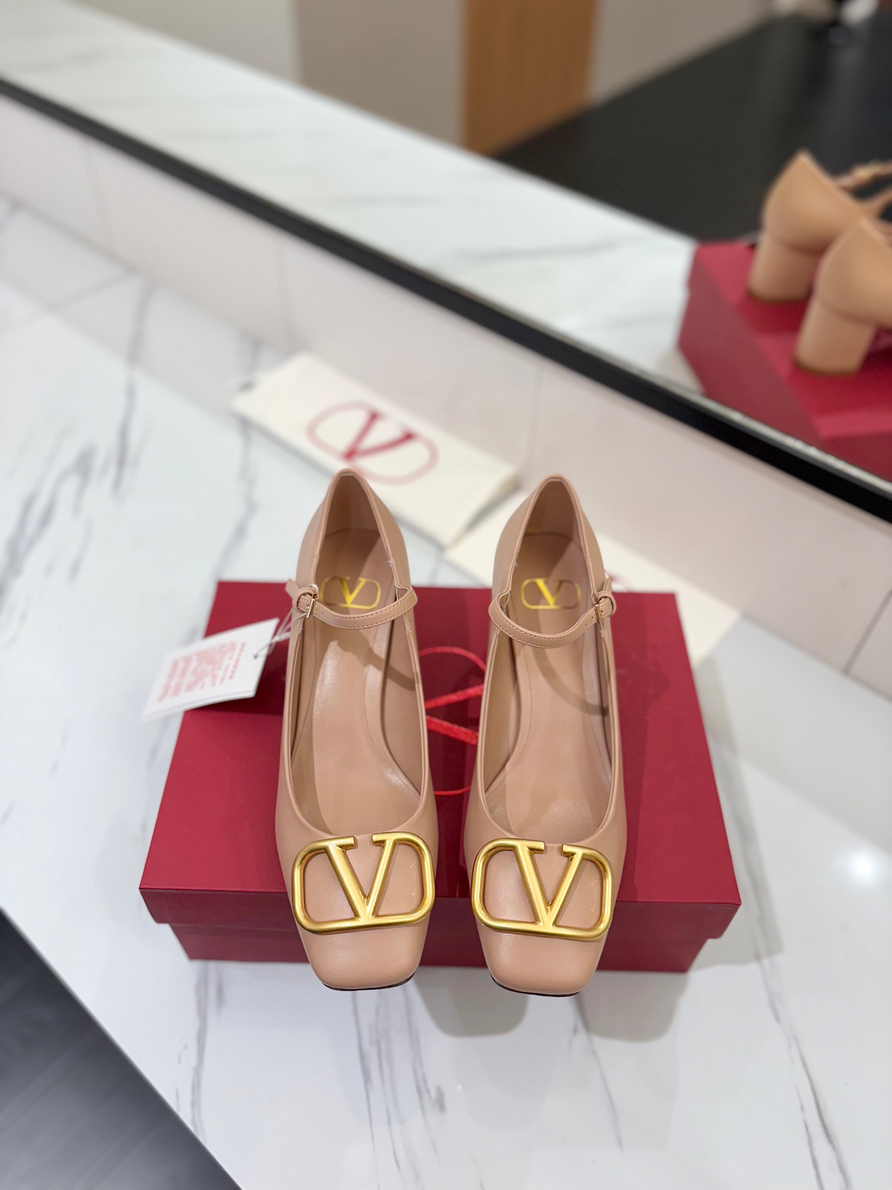 VALENTINO 26S MARY JANE HEELS 60 MM IN NUDE SMOOTH CALFSKIN WITH GOLD HARDWARE