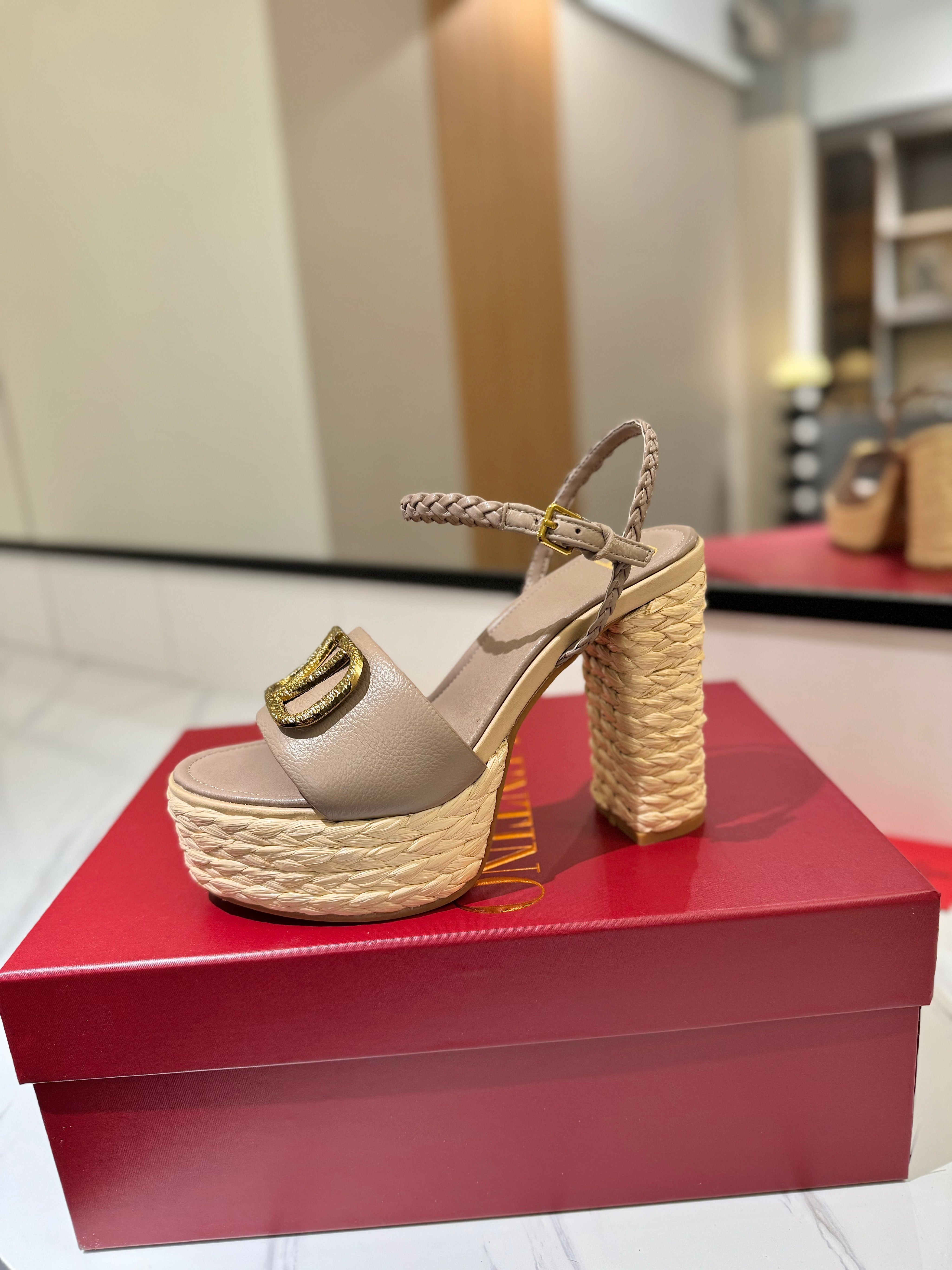 VLTN ESPADRILLE WEDGE SANDALS 25S 115 MM IN BEIGE BROWN LAMBSKIN WITH GOLD HARDWARE