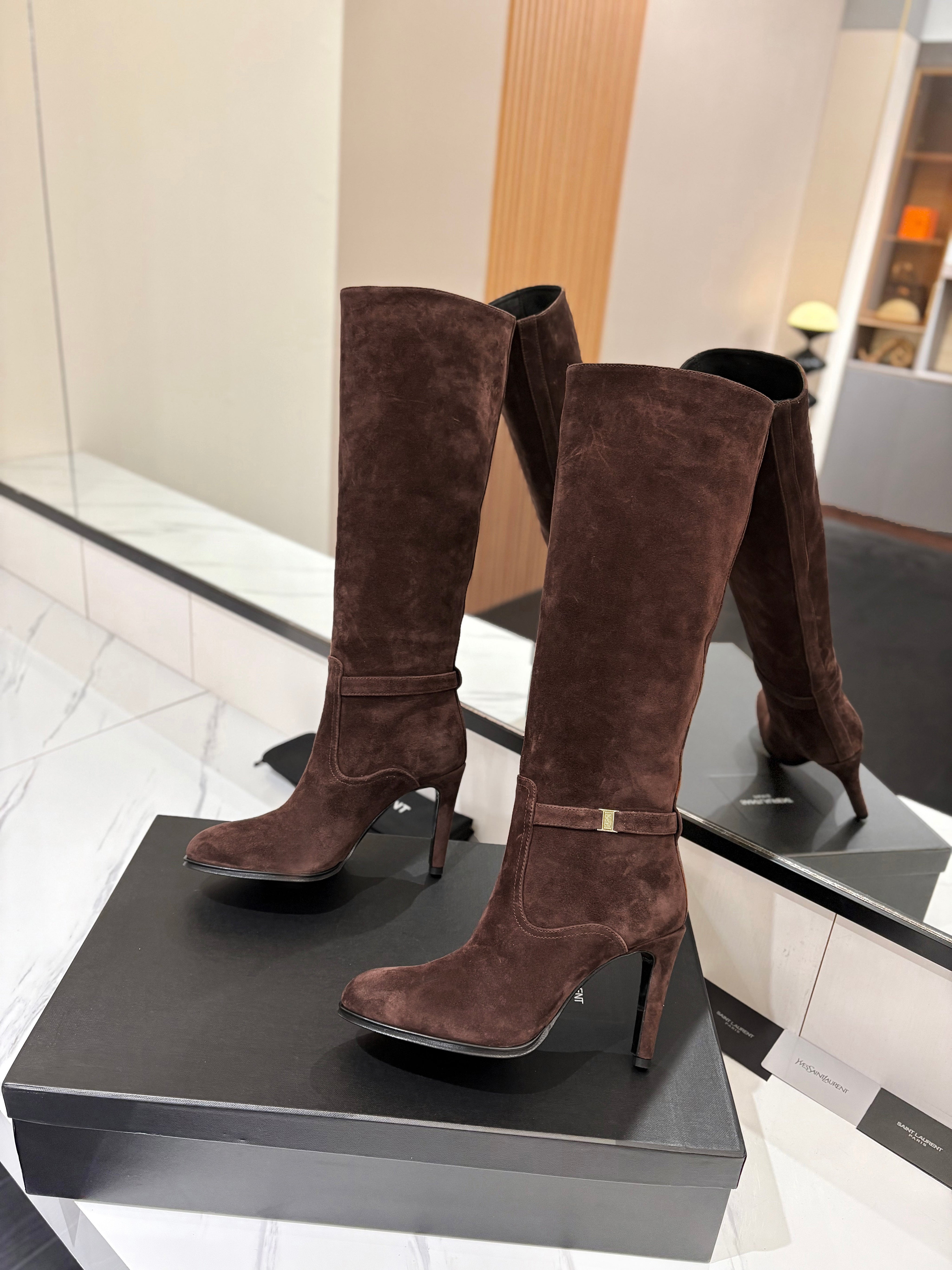 YSL 26S KNEE-HIGH BOOTS 90 MM IN DARK BROWN SUEDE