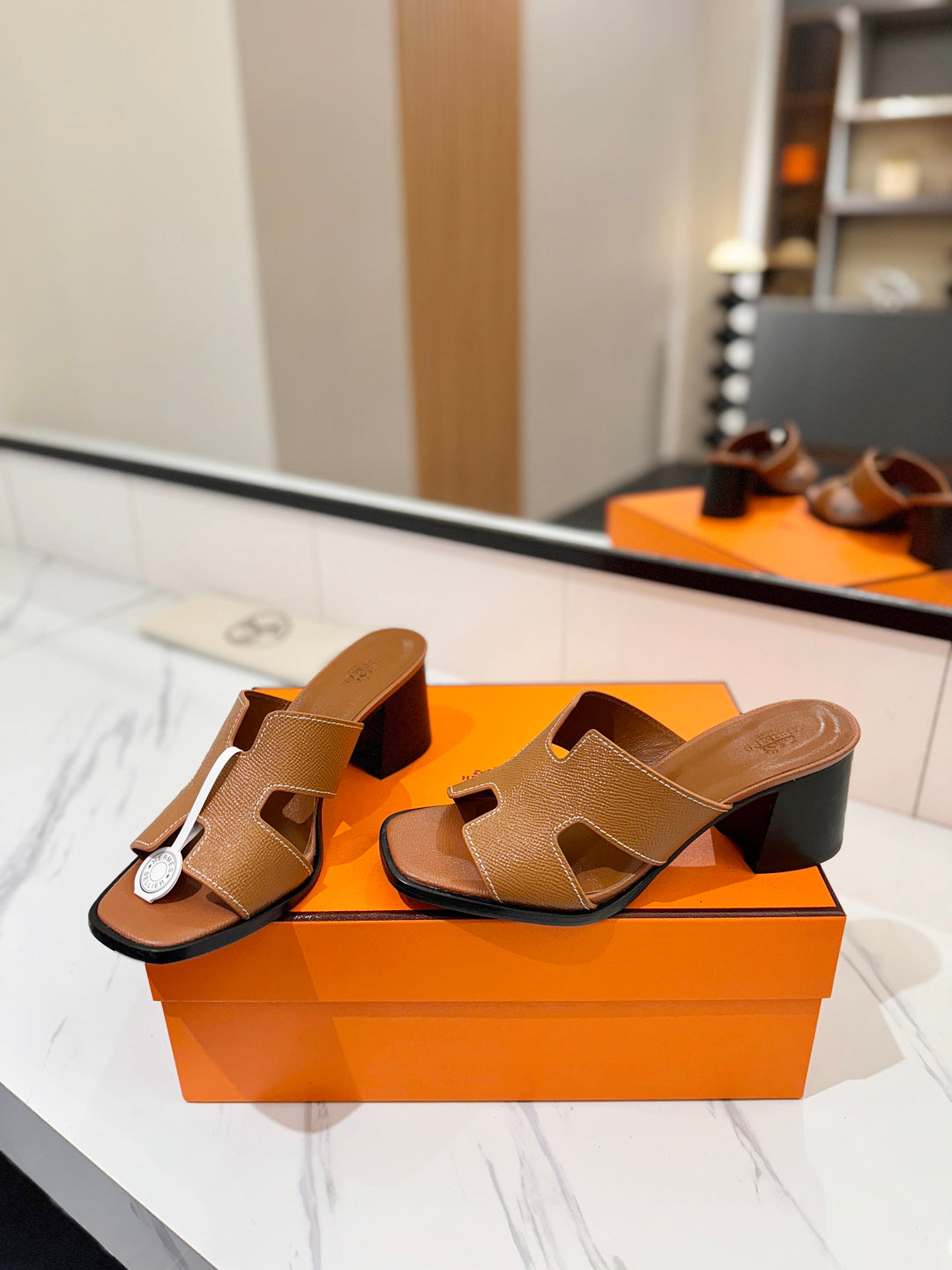 HM 26S HELIA SANDAL 70MM IN CARAMEL BROWN EPSOM CALFSKIN