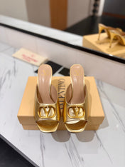 VALENTINO 26S HEEL SANDALS 100 MM IN METALLIC GOLD CALFSKIN WITH GOLD HARDWARE