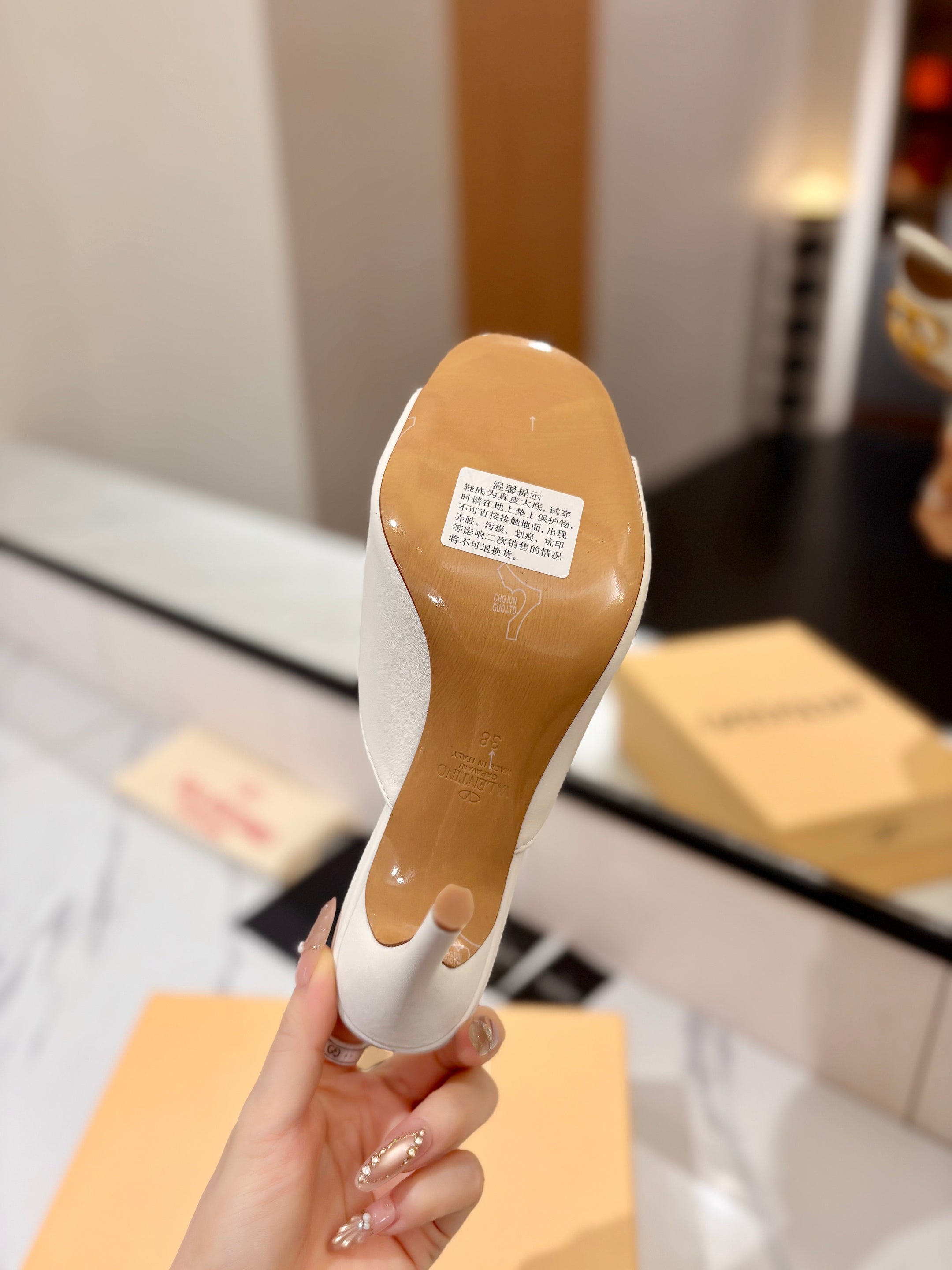 VALENTINO 26S HEEL SANDALS 100 MM IN CREAM WHITE CALFSKIN WITH GOLD HARDWARE