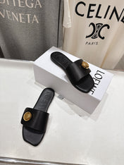 LOEWE 26S PEBBLE SLIDE IN BLACK CALFSKIN GOLD HARDWARE