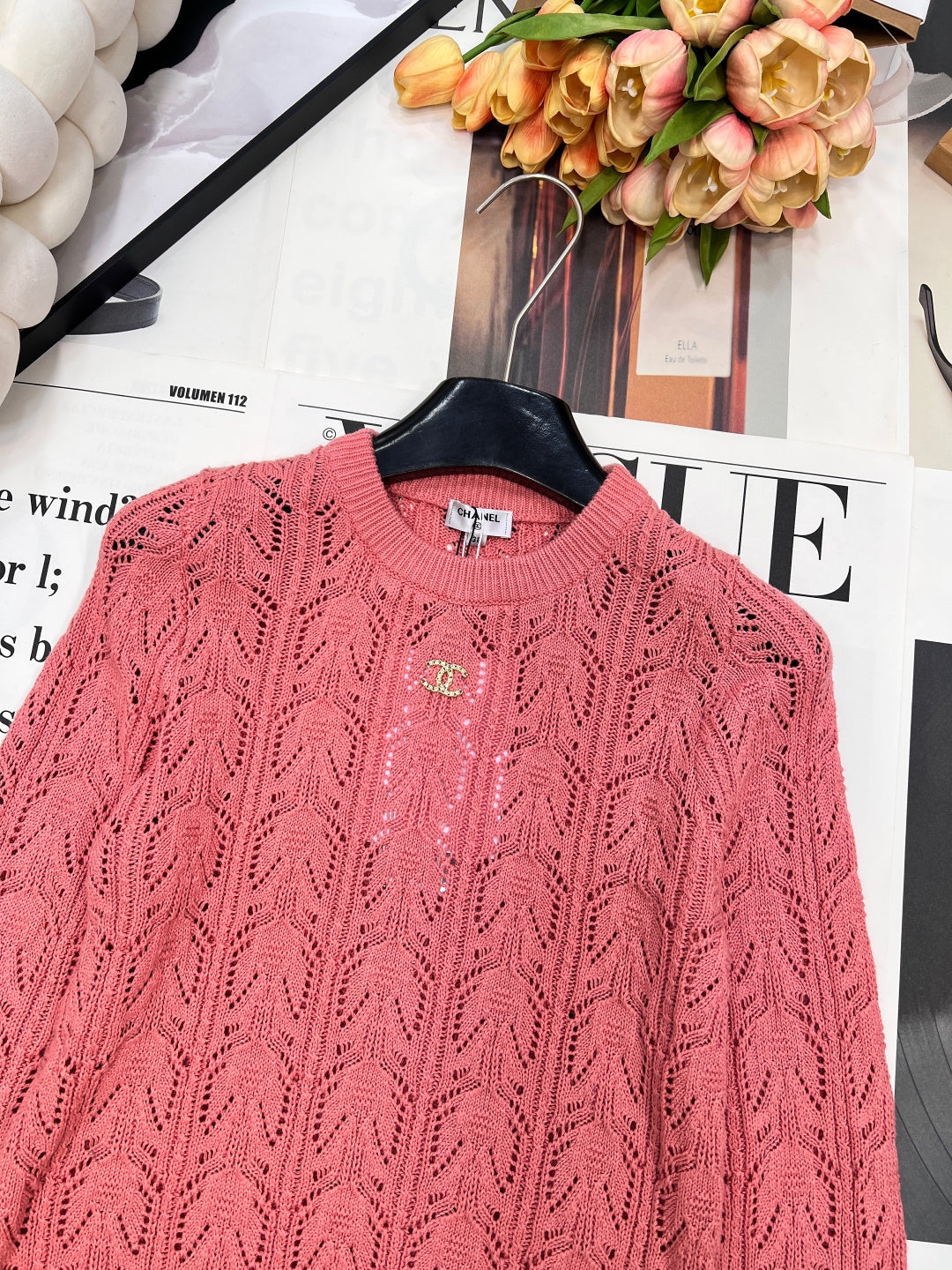 CHANEL 25S LONG-SLEEVE SWEATER 442