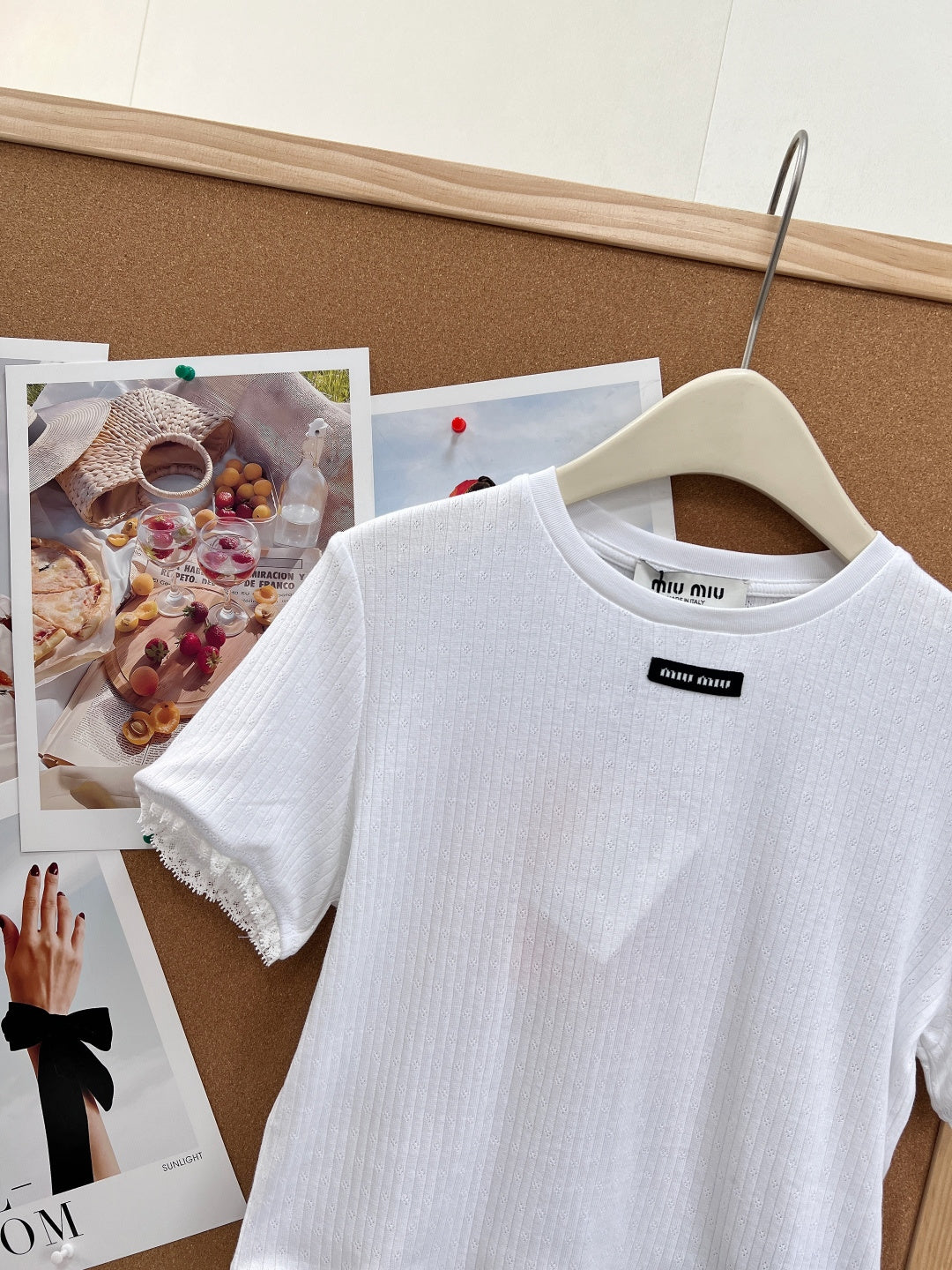 MIUMIU 26S LACE TRIM KNIT CROPPED TOP 1190