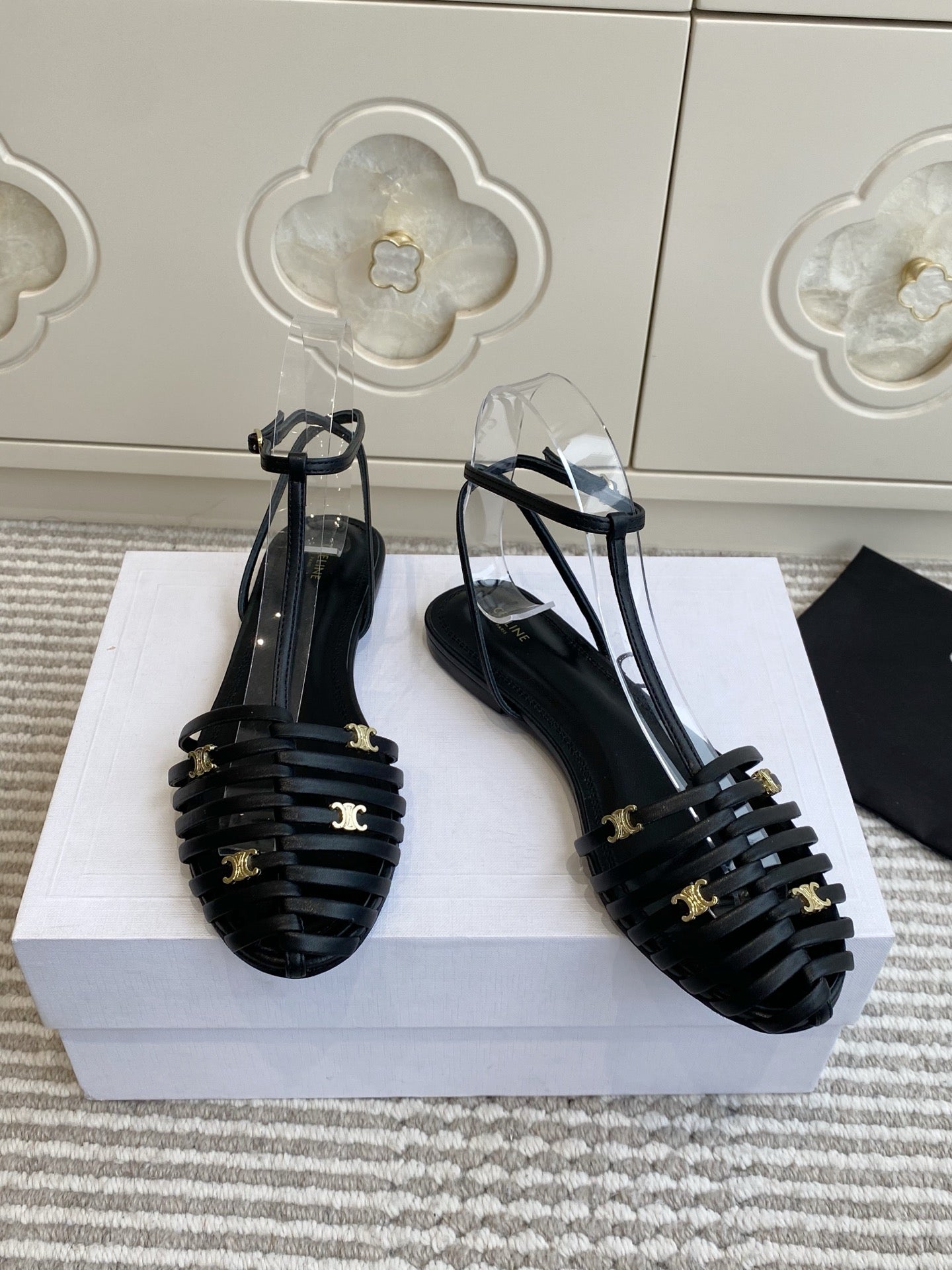 CELINE 26S CLEA TRIOMPHE GLADIATOR SANDALS IN BLACK LAMBSKIN